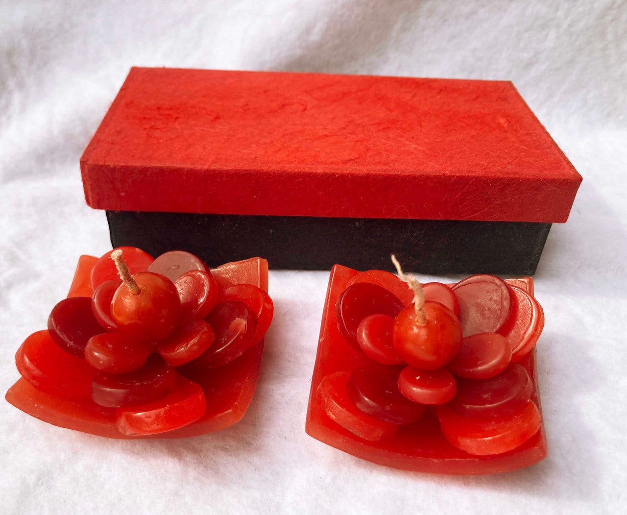 Premium Red Lotus Floating Candles Gift Box Set - 2 Pack