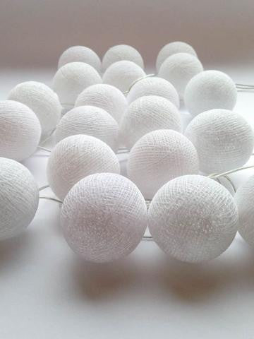 1 Set of 20 LED White 5cm Cotton Ball Battery Powered String Lights Christmas Gift - SuperSaverAU - view 5