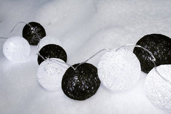 1 Set of 20 LED Black White 5cm Cotton Ball Battery Powered String Lights Xmas Gift Home Wedding Party Bedroom Decoration Outdoor Indoor Table Centrepiece - SuperSaverAU - view 4