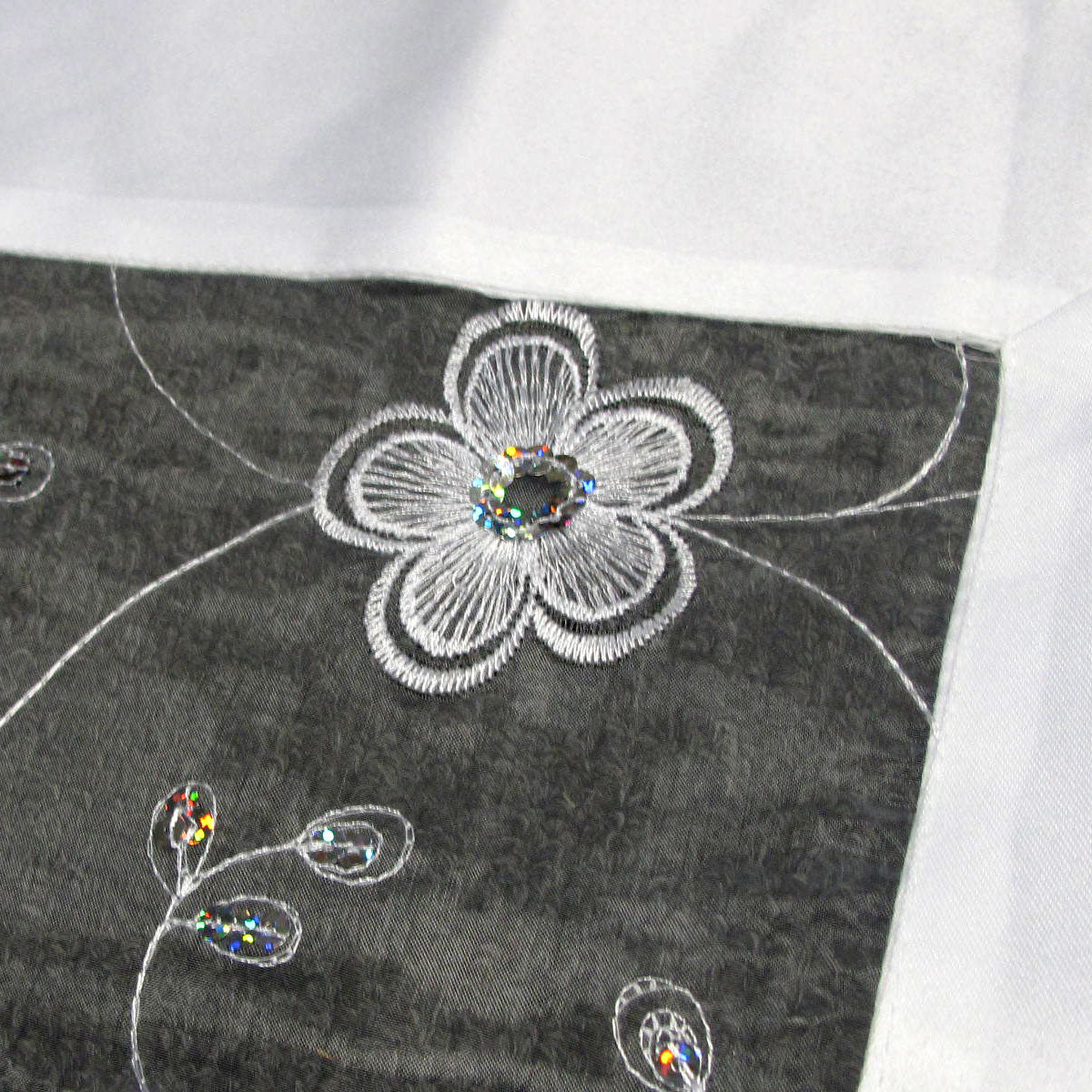 White Sequined Organza Glitter Table Cloth Topper 90 x 90 cm - Floral Design - SuperSaverAU - view 5