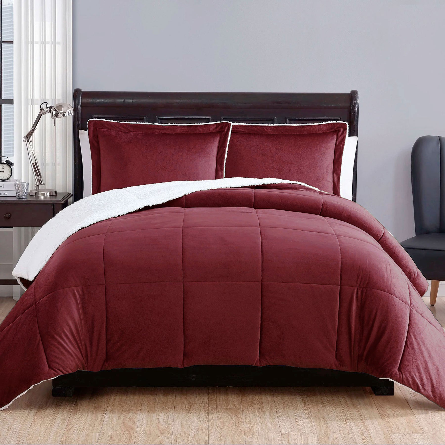 3 Piece Ultra-soft Micro Mink Comforter Set Queen with Sherpa Reverse - Burgundy - SuperSaverAU - view 1