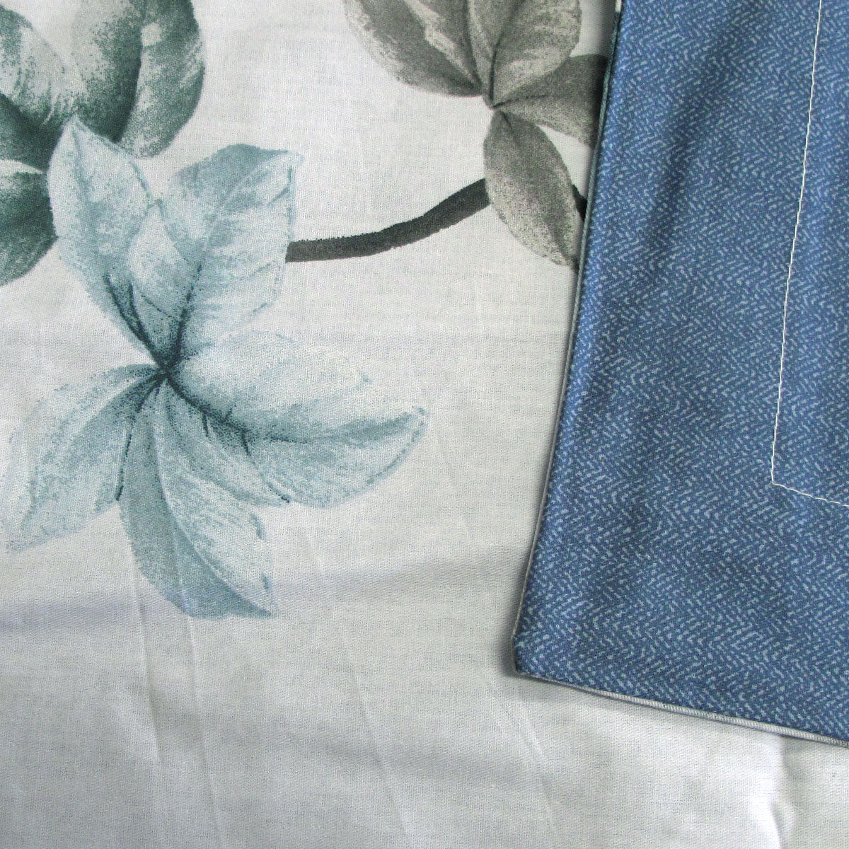 300TC Milla Blue Reversible Cotton Quilt Cover Set King - Foliage Print, 100% Cotton - SuperSaverAU - view 2