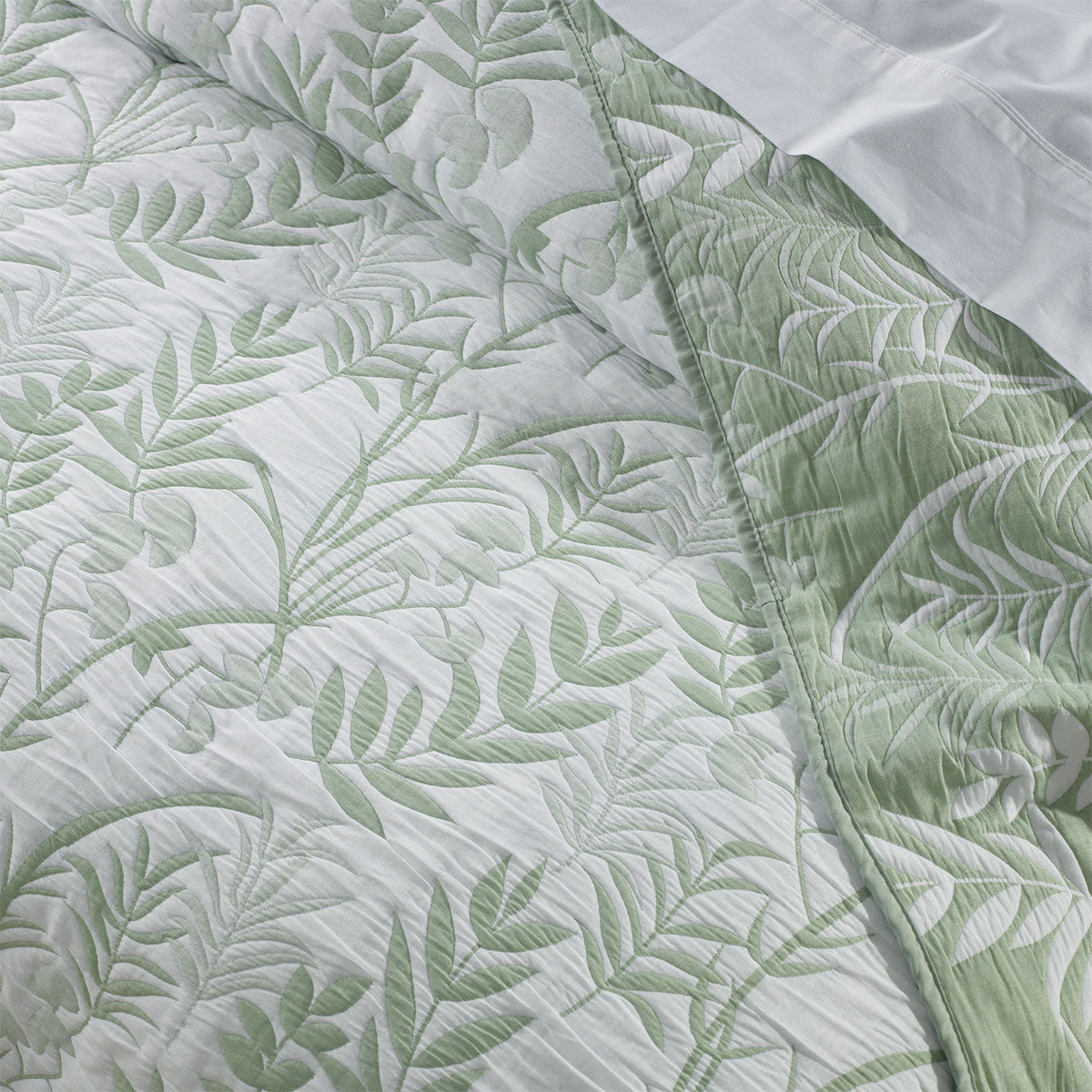 Bianca Eden Sage Jacquard Bedspread Set King - Botanical Design, Includes 2 Pillowcases - SuperSaverAU - view 3