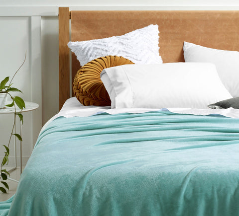 Accessorize Super Soft Blanket Queen/King 240 x 260 cm - Microfiber, Solid Colour - SuperSaverAU - view 1