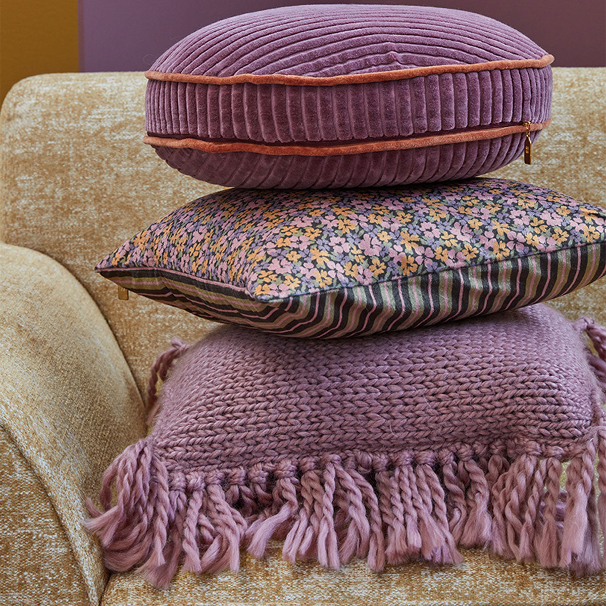 KAAT Amsterdam Jonine Knitted Fringe Filled Cushion – Lilac 45 x 45cm