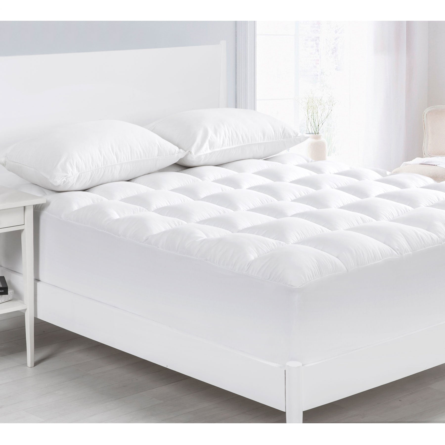 Cloudland 1000GSM Memory Resistant Microball Fill Mattress Topper Super King - SuperSaverAU - view 1