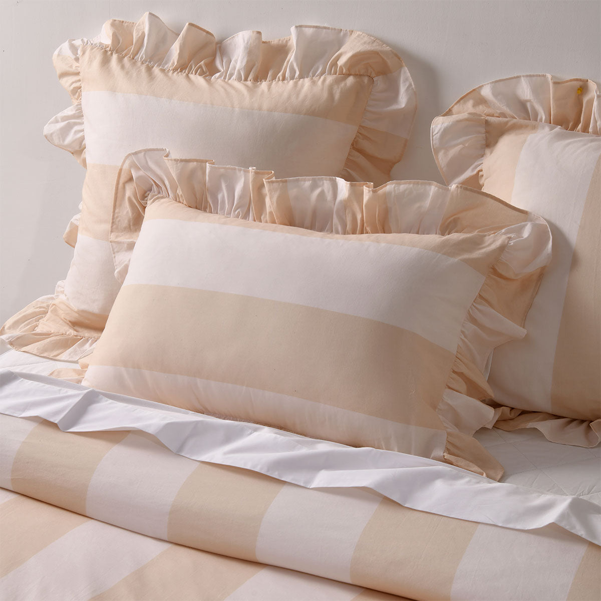 Vintage Design Homewares Candy Ruffle Natural Quilt Cover Set King - Cotton - SuperSaverAU - view 3