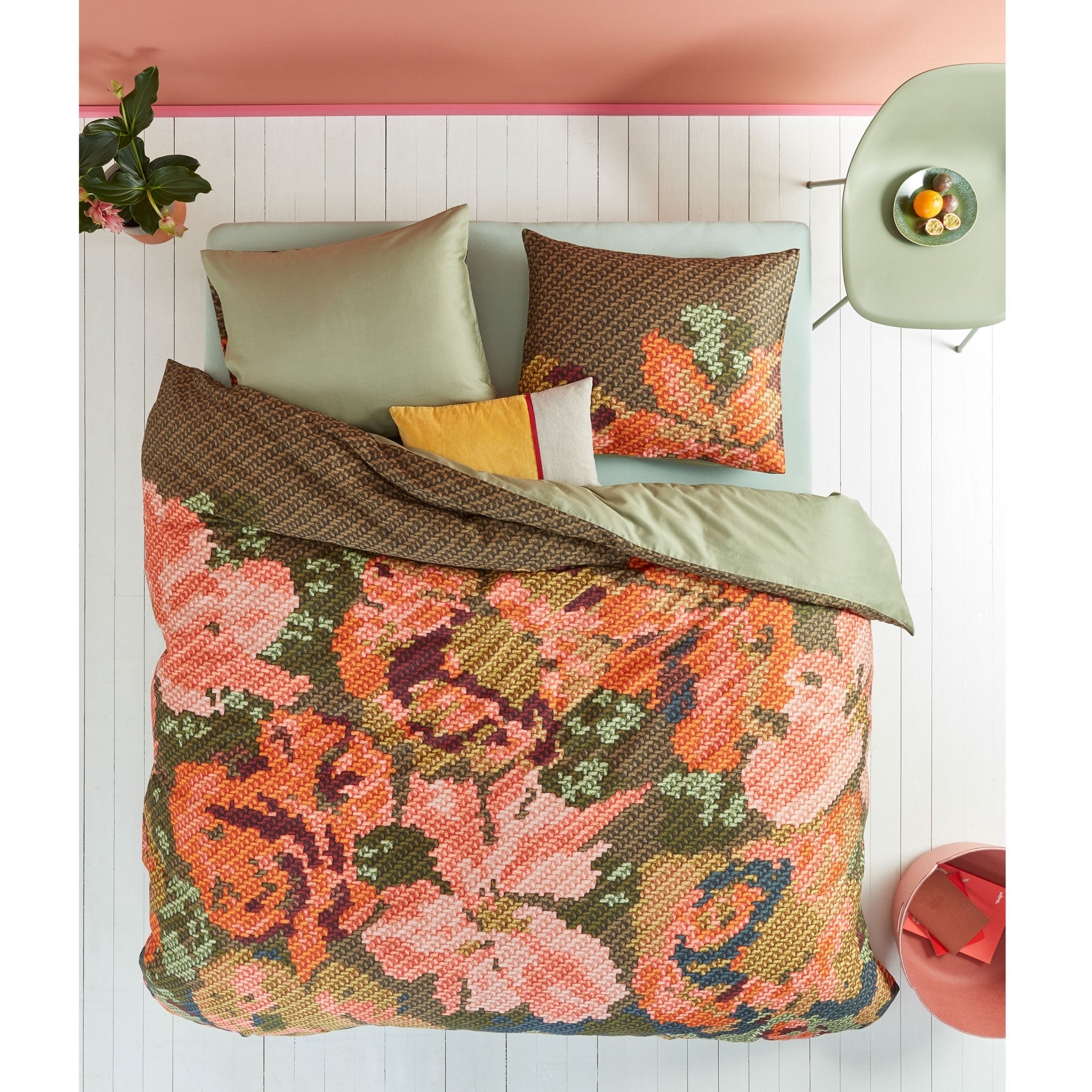Oilily Embroidered Flower Multi Quilt Cover Set Queen - 100% Cotton Sateen - SuperSaverAU - view 1