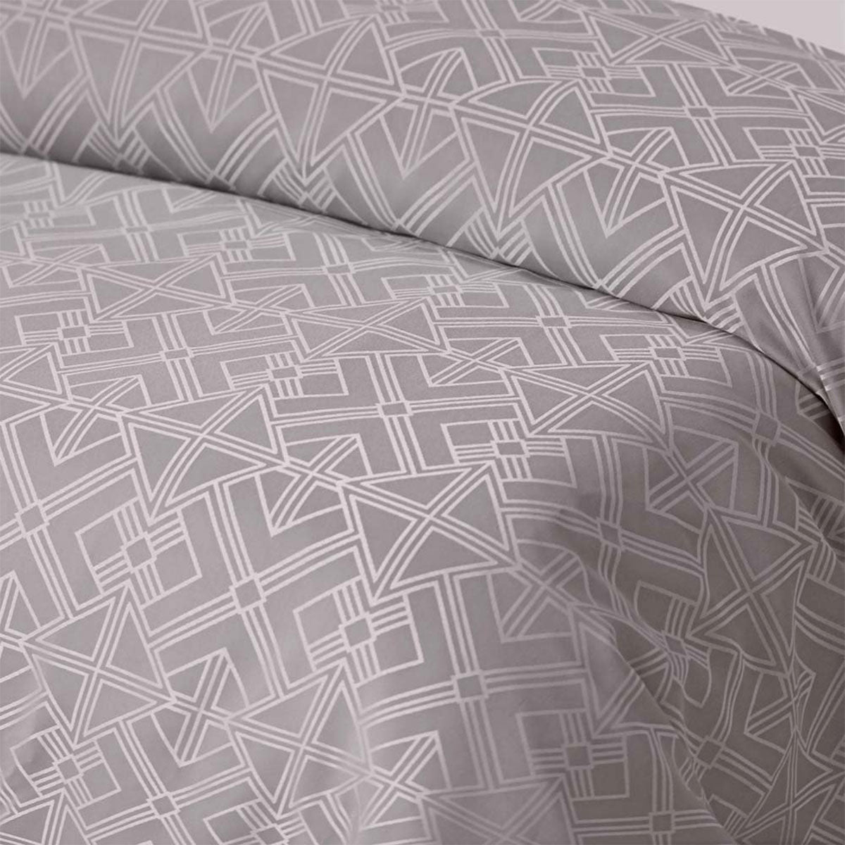 Accessorize Gregory Jacquard Quilt Cover Set Queen - Geometric Design, Taupe/Silver - SuperSaverAU - view 2