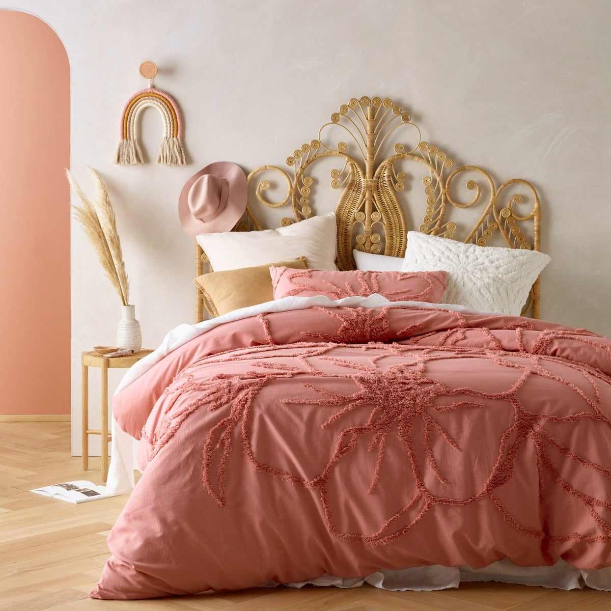 Vintage Design Homewares Rosa Rose Cotton Chenille Quilt Cover Set King - SuperSaverAU - view 1