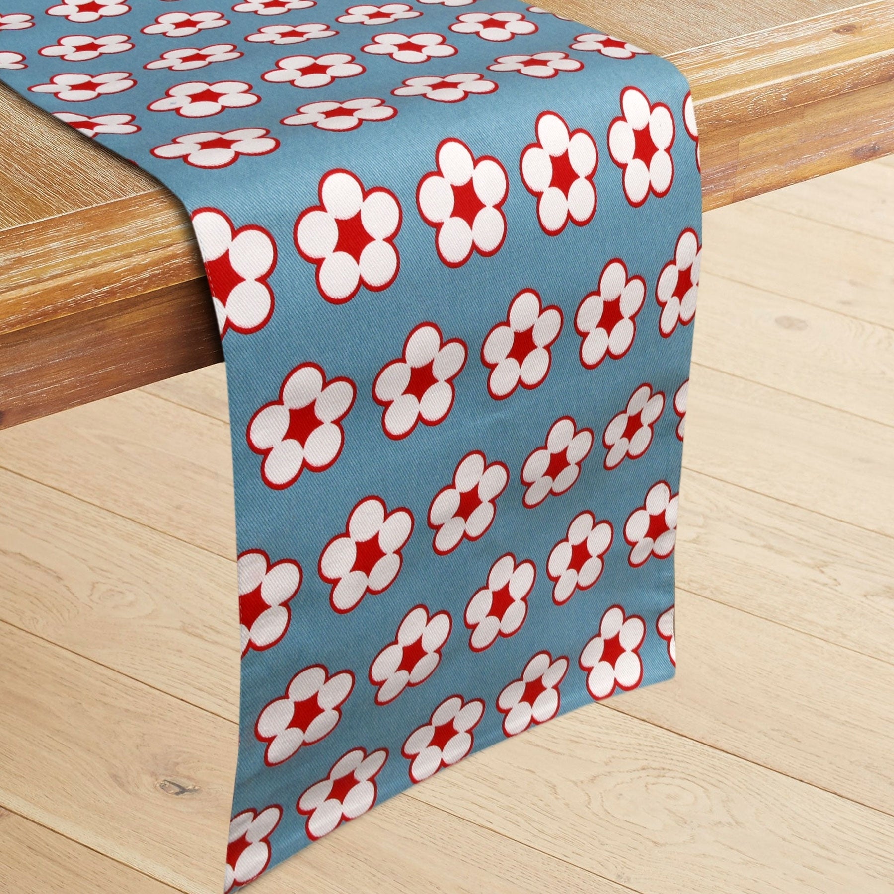 IDC Homewares 100% Cotton Printed Table Runner 33 x 180 cm - Floral/Quatrefoil Design - SuperSaverAU - view 1