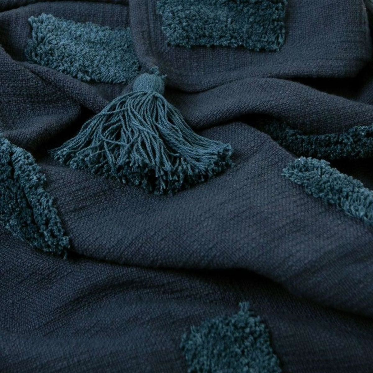 J Elliot Home Quinn 100% Cotton Textured Throw 130 x 160 cm Indigo - SuperSaverAU - view 2