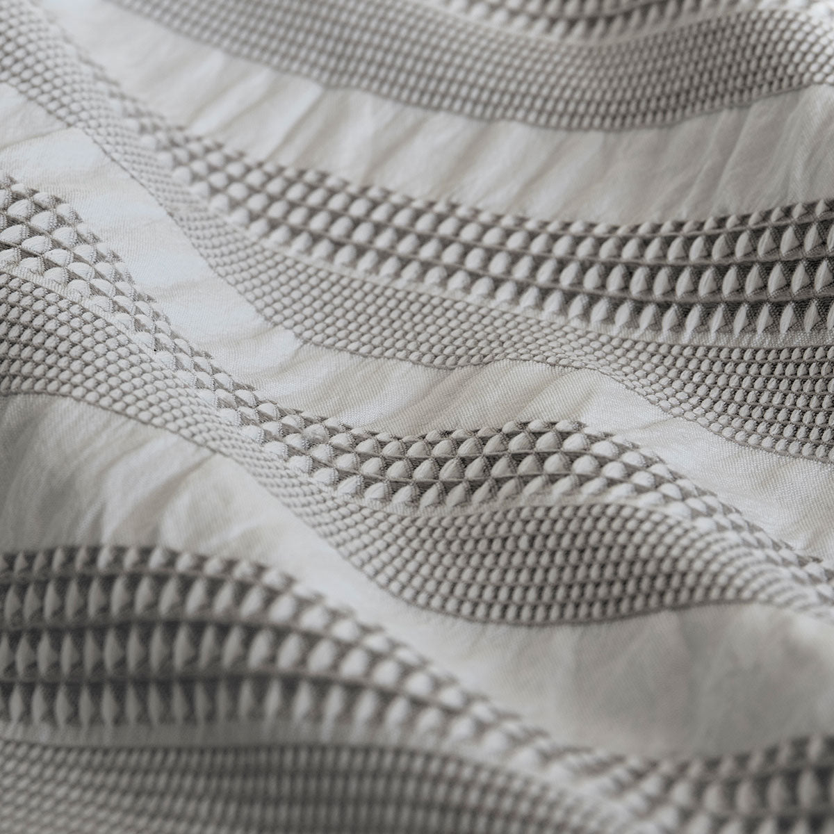 Ardor Cove Charcoal Seersucker Waffle Quilt Cover Set King - Vertical Stripes - SuperSaverAU - view 3