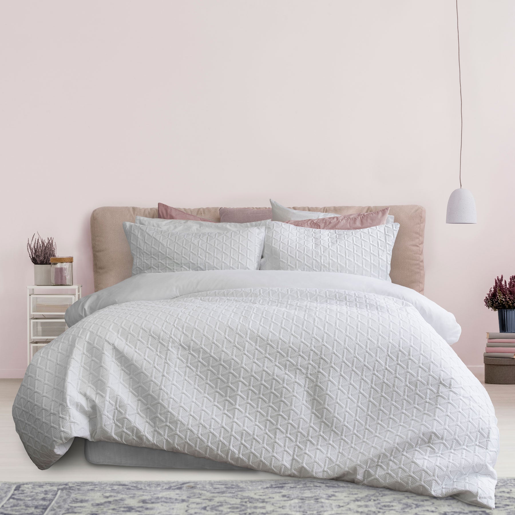 Ardor Leonardo White Embossed Quilt Cover Set Queen - Geometric Design, Polyester - SuperSaverAU - view 1