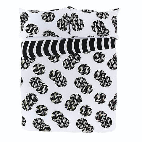 Apartmento Ontario Reversible Quilt Cover Set BLACK Queen - Easy Care Polyester Cotton - SuperSaverAU - view 1