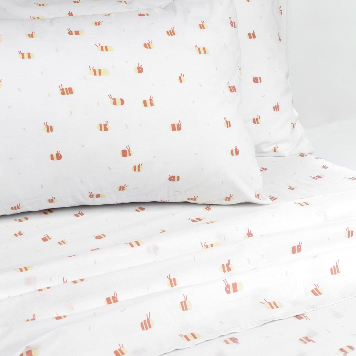 Jelly Bean Kids Bumble Multi Printed Sheet Set Single - Bees Print Design - SuperSaverAU - view 2