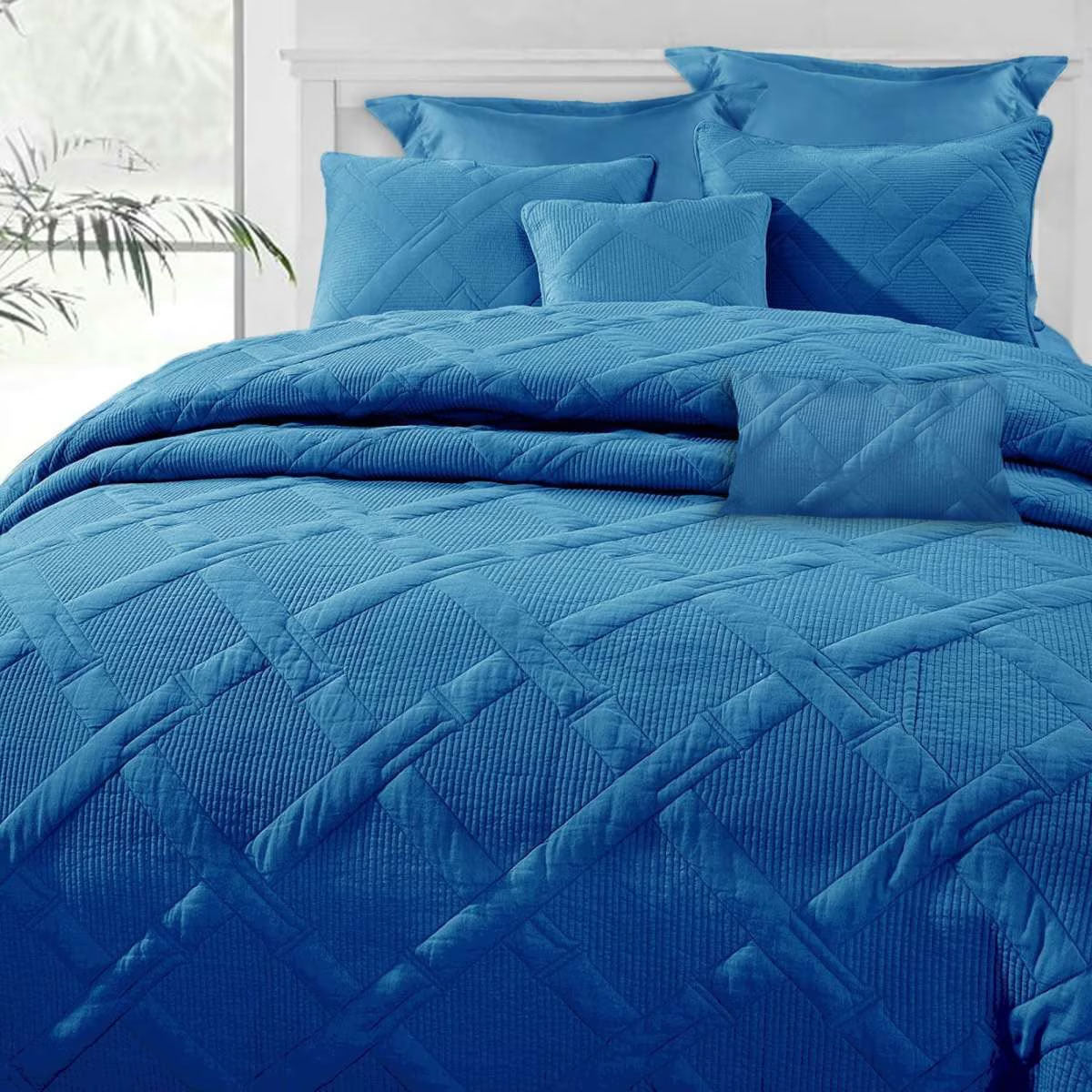 Ramesses Air Cloud Bamboo Blend Matelasse Comforter Set - French Blue, Queen