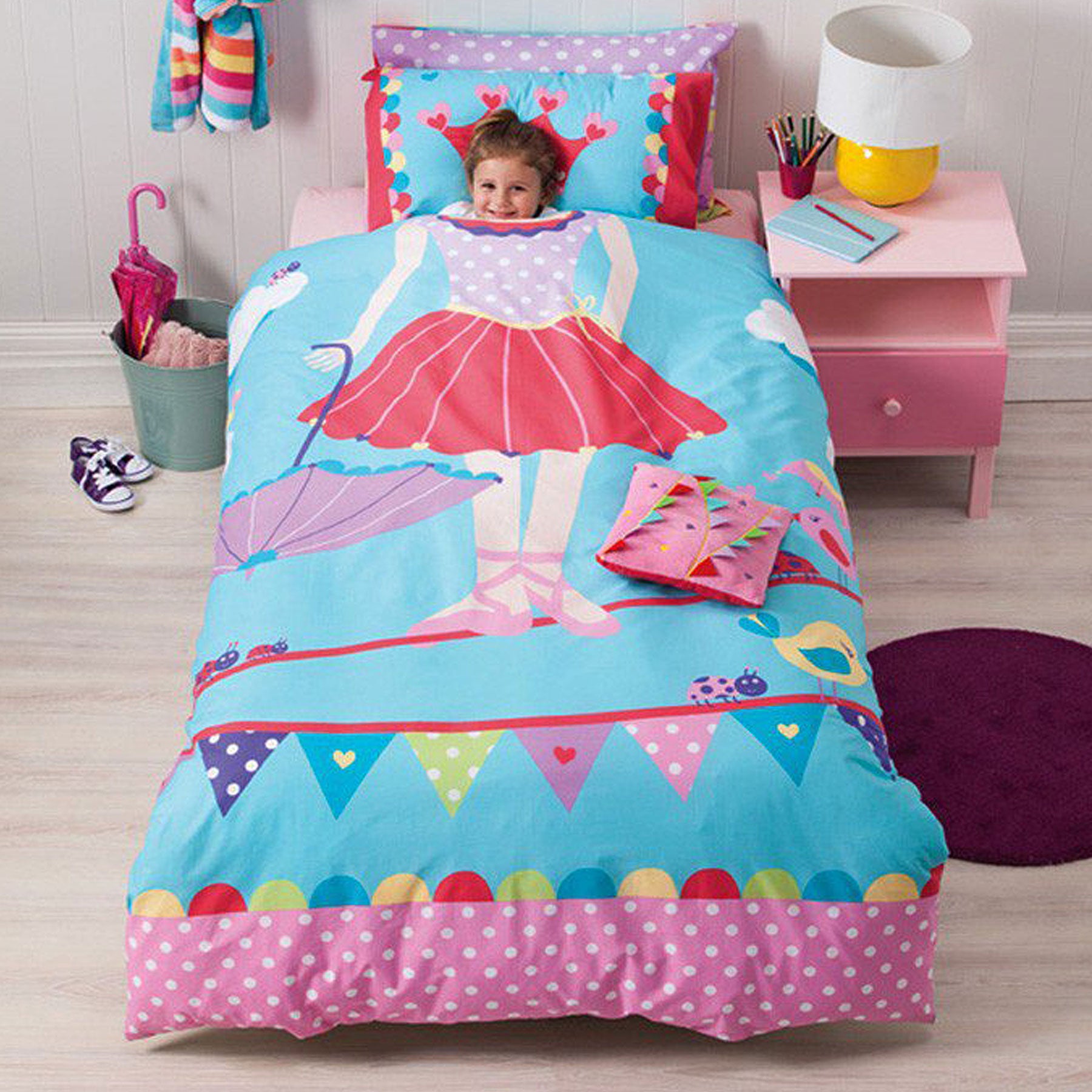 Cubby House Reversible Tightrope Quilt Cover Set Double - Easy Care, 180 Thread Count - SuperSaverAU - view 1