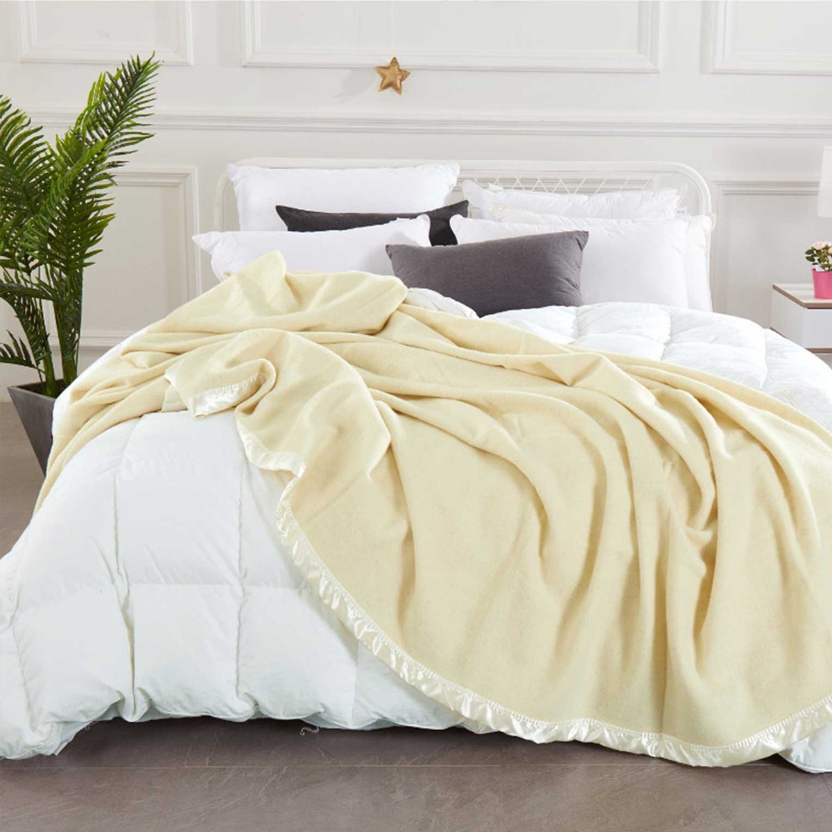 Alastairs Australian Merino Wool Blanket Cream 240x250cm - 375gsm, Satin Binding - SuperSaverAU - view 1
