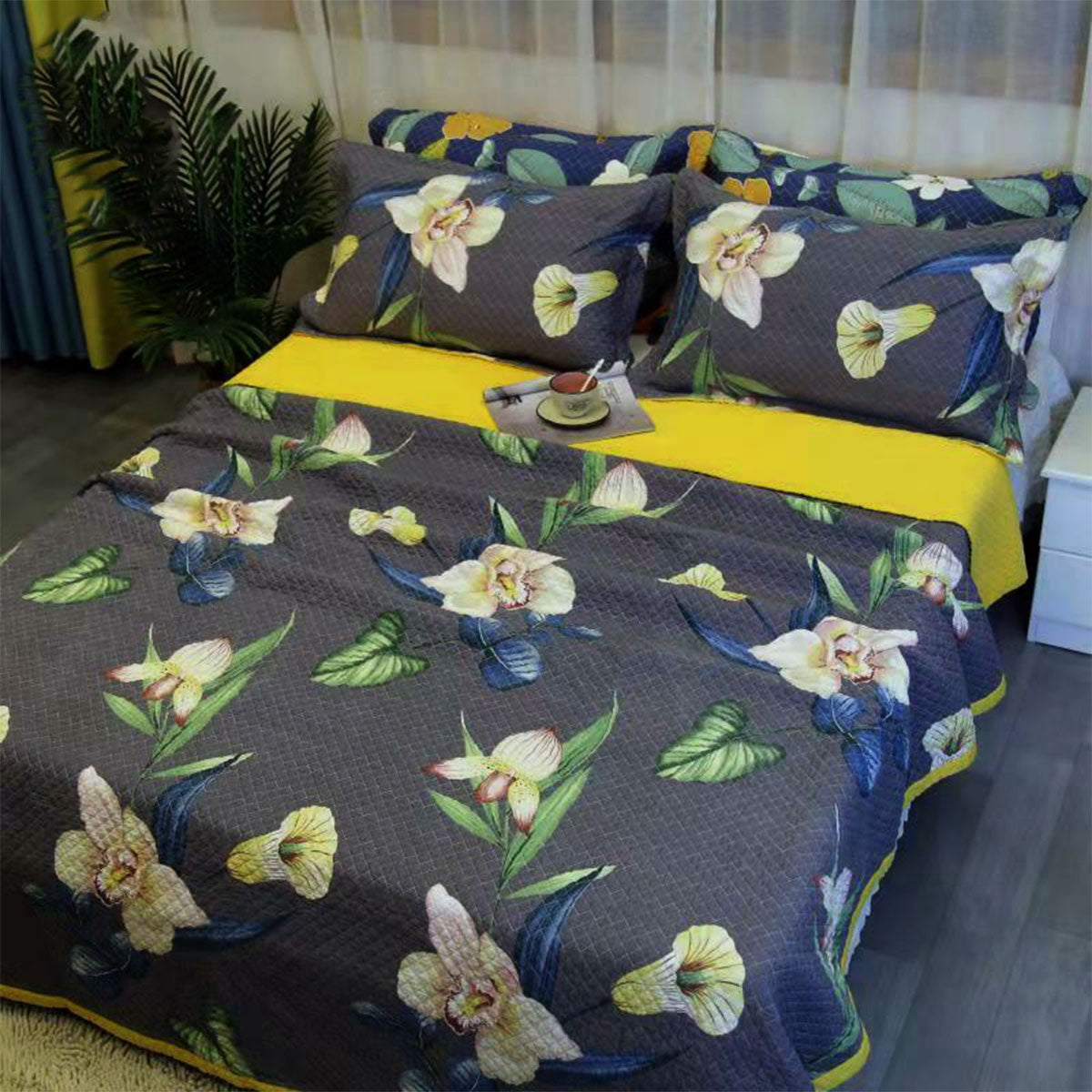 100% Cotton Lightly Quilted Coverlet Set Embroidered Orchid Queen 230x250 cm - SuperSaverAU - view 1