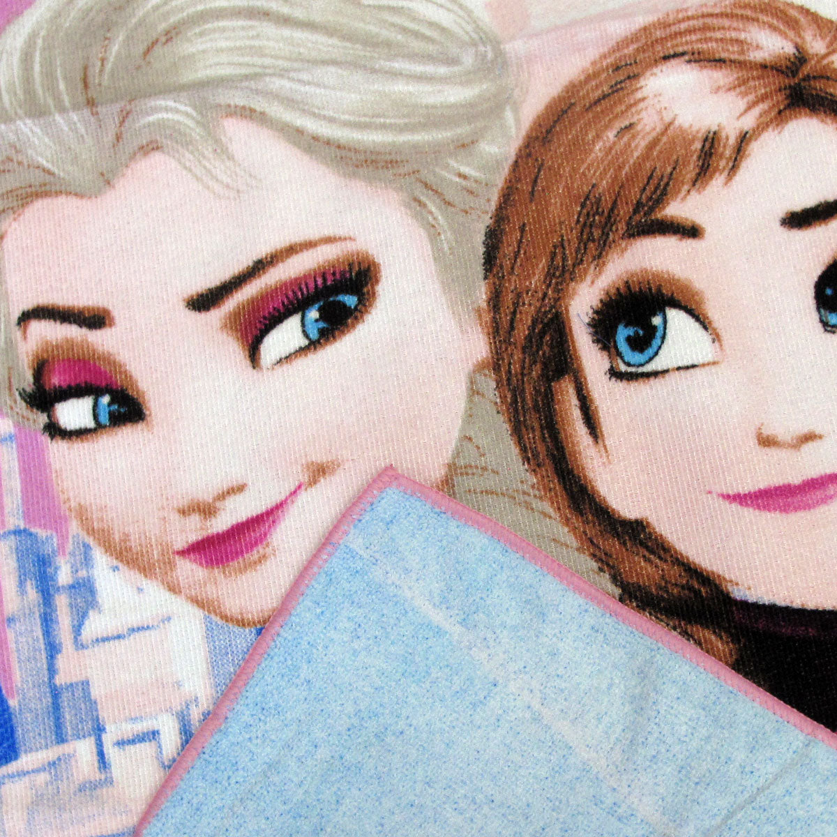 Bloomington Frozen Elsa & Anna Microfibre Beach Towel - 70 x 137cm