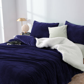 Teddy Sherpa Duvet Cover Set & Blanket King 240gsm Microplush Midnight - SuperSaverAU - view 1
