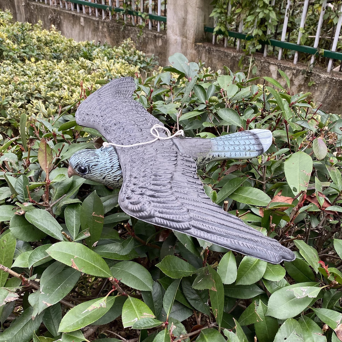 Premium Hanging Simulation Eagle Bird Scare Decoy