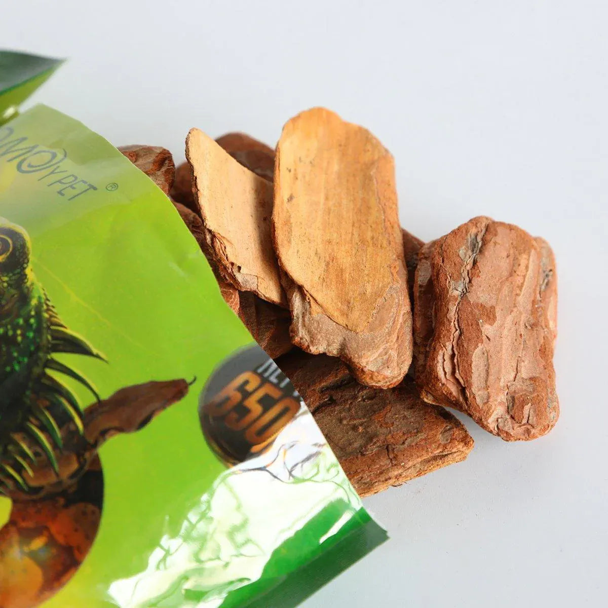 Premium Reptile Bark Bedding Substrate - Small 650g