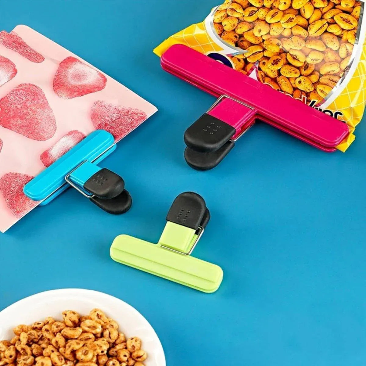 Premium Plastic Food Storage Sealing Clips – 12 Pack