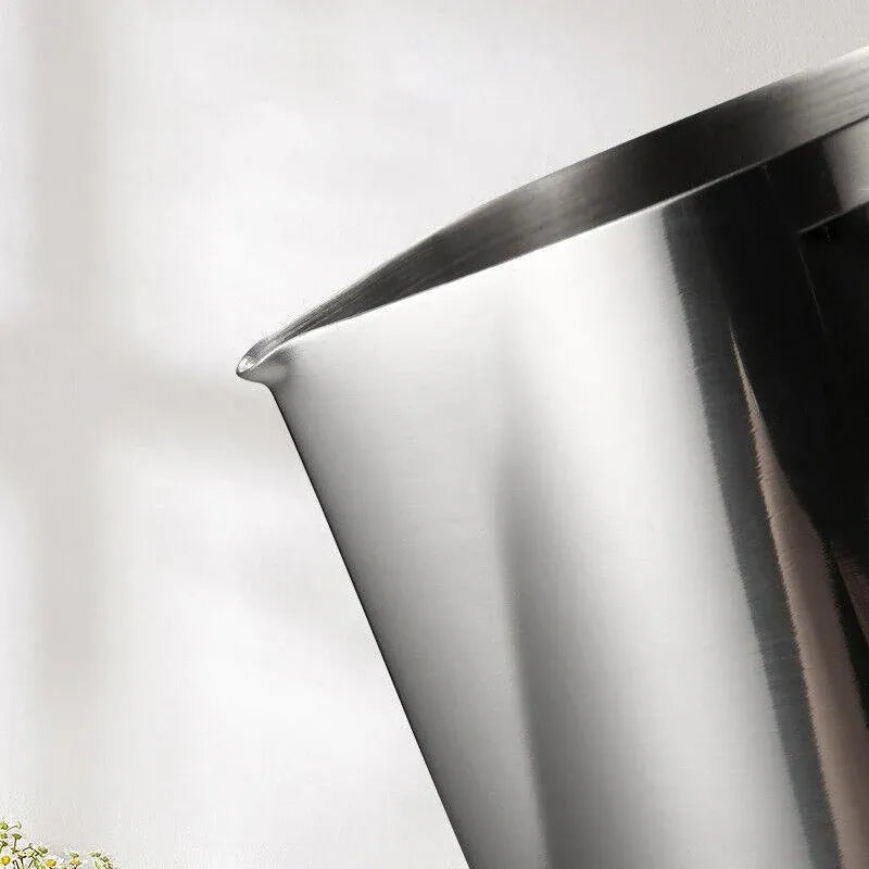 Premium Stainless Steel Milk Frothing Jug – Silver 600ml