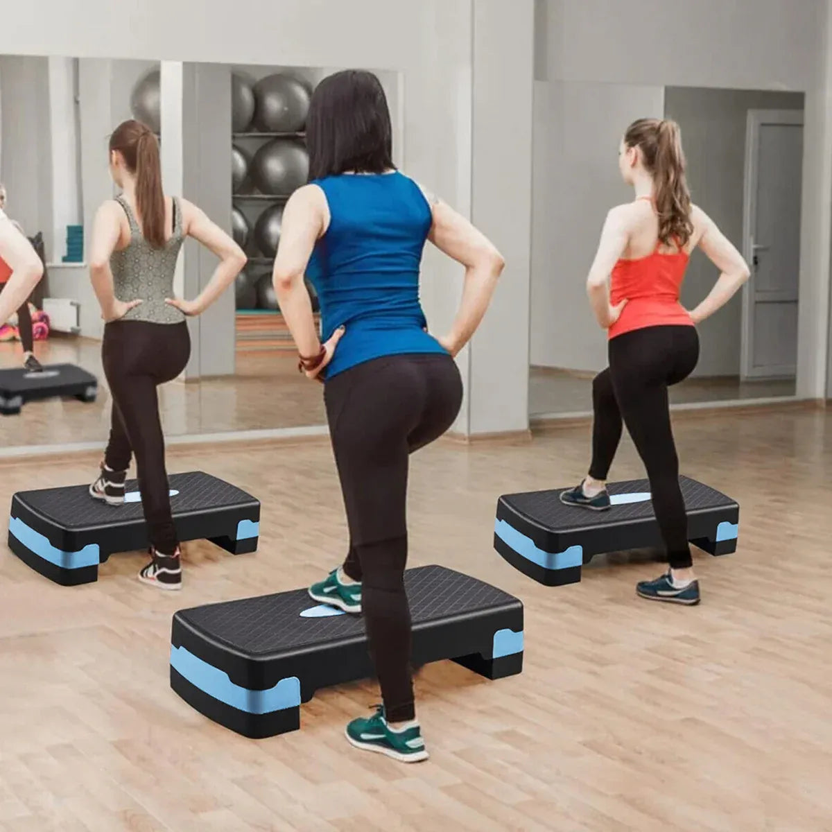 Premium Adjustable Aerobic Step Platform with Non-Slip Diamond Surface - Green