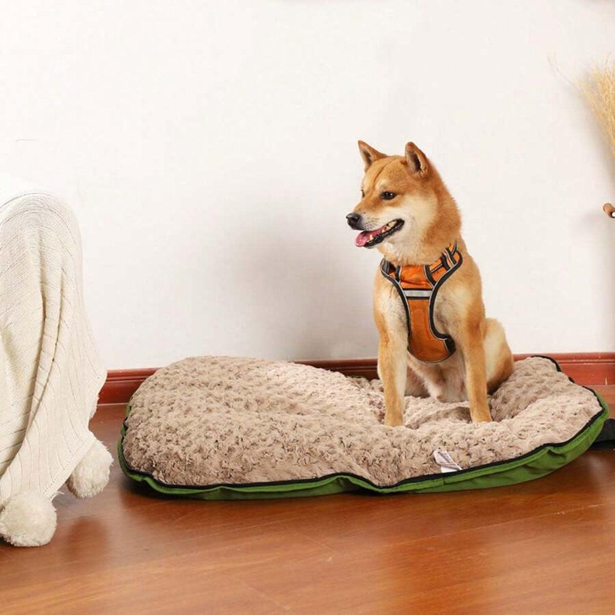 Portable Waterproof Dog Mat - Foldable Zippered Travel Bed - Green Size - SuperSaverAU - view 4