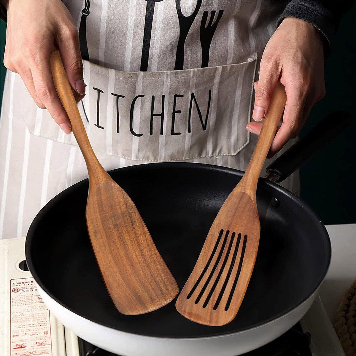 Premium Natural Wood 2pcs Wooden Frying Spatula Set, Long Handle, Non-Stick Friendly - SuperSaverAU - view 3
