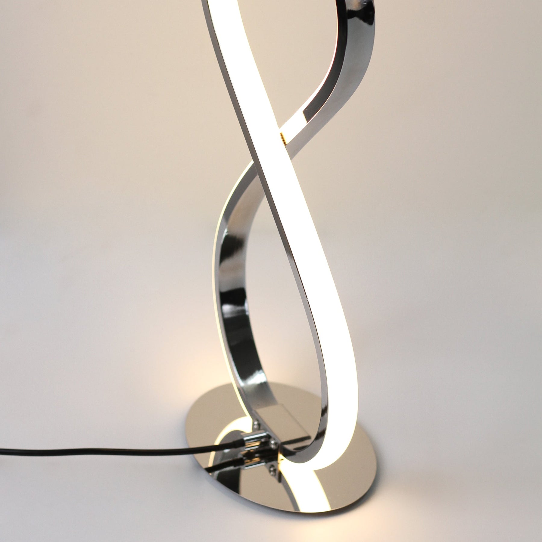 Infinite LED Table Lamp – Chrome Metal Base 36cm, 560lm