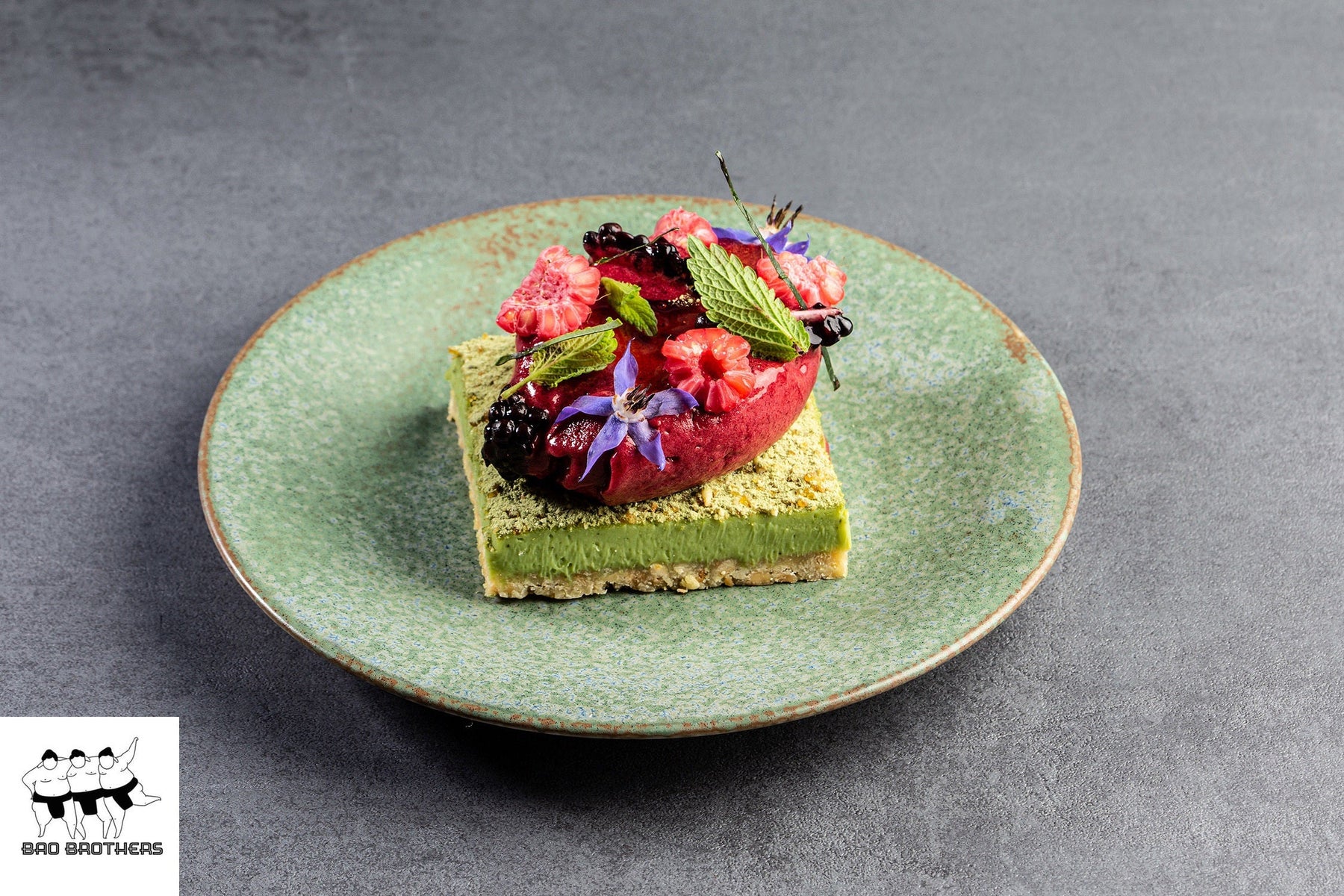 Premium Tapas Plate – Green Fade Glaze 17cm Small Plate