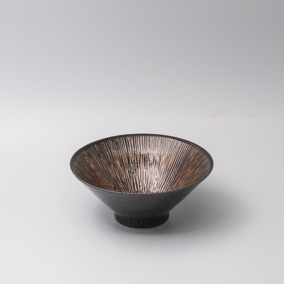 Premium Ceramic V-Shaped Bowl – Bronze Converging Line Glaze 19cm