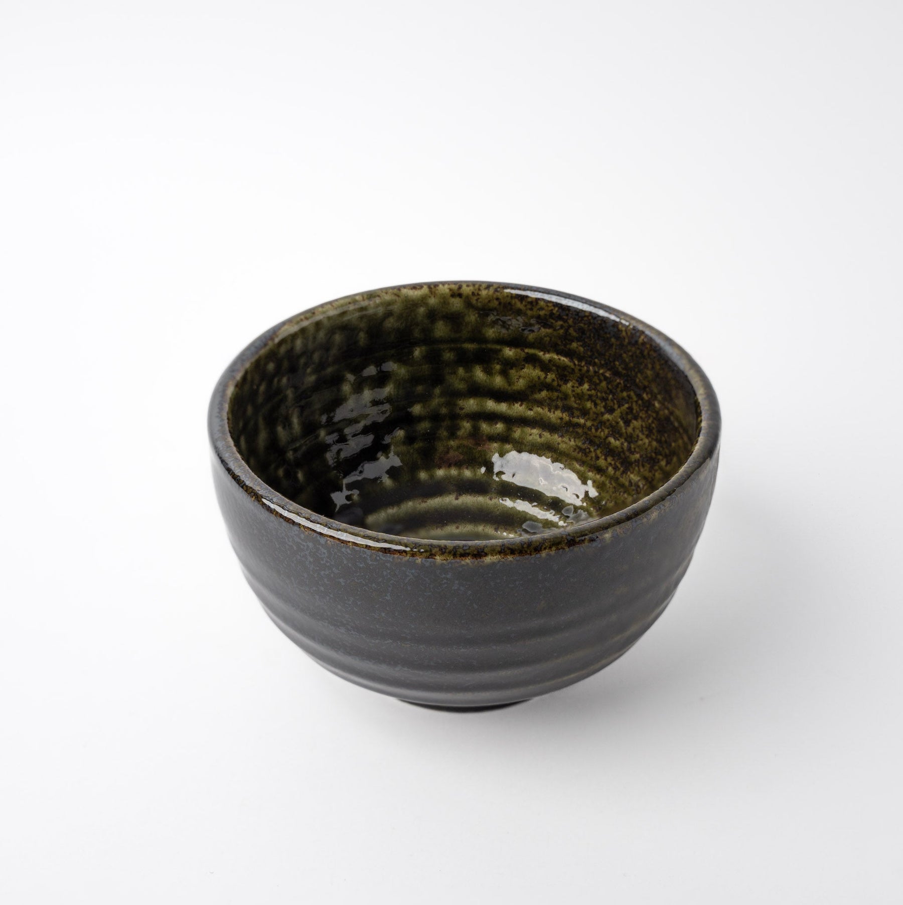 Premium Ceramic Udon Bowl – Olive Green Black Moss Glaze 16cm