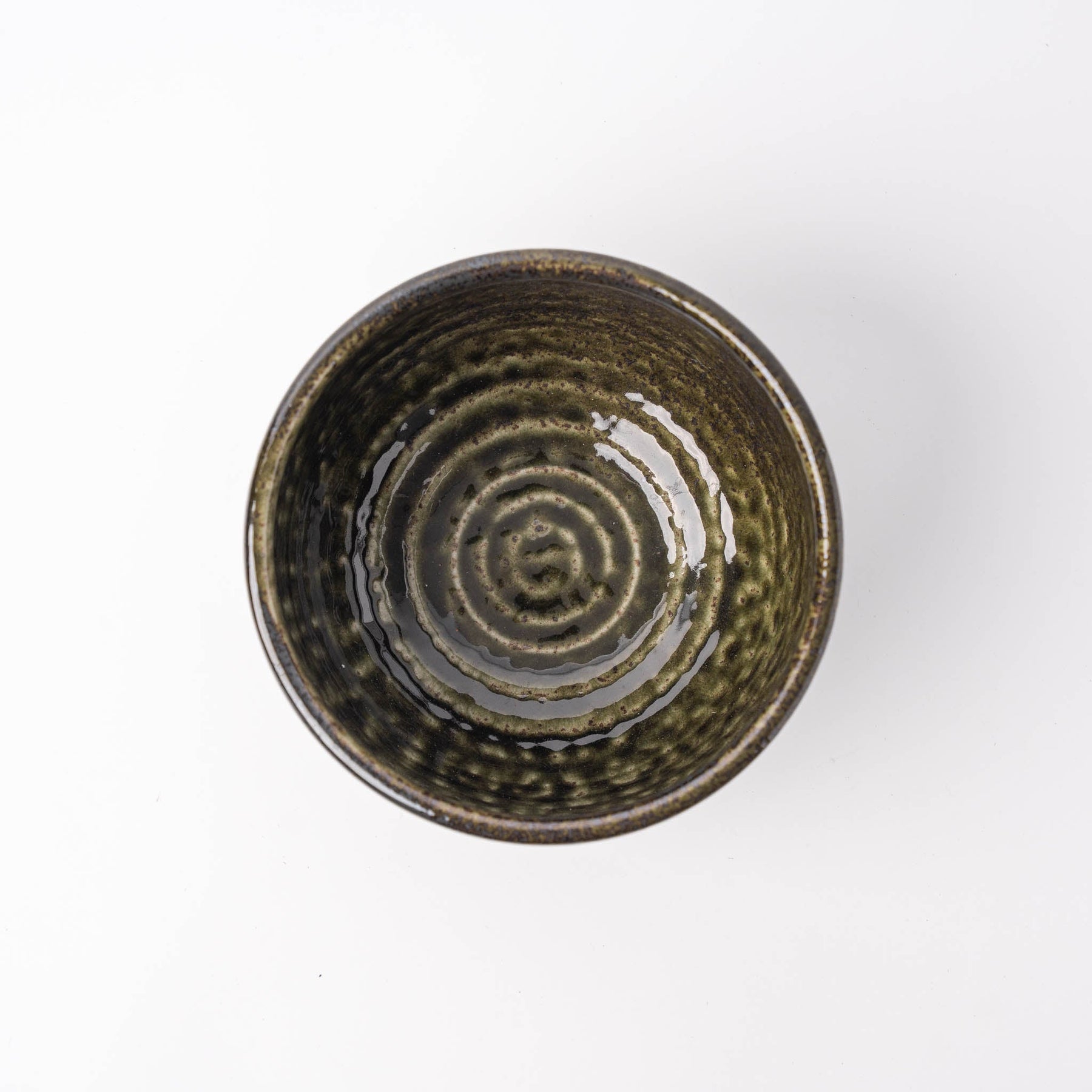 Premium Ceramic Udon Bowl – Olive Green Black Moss Glaze 16cm