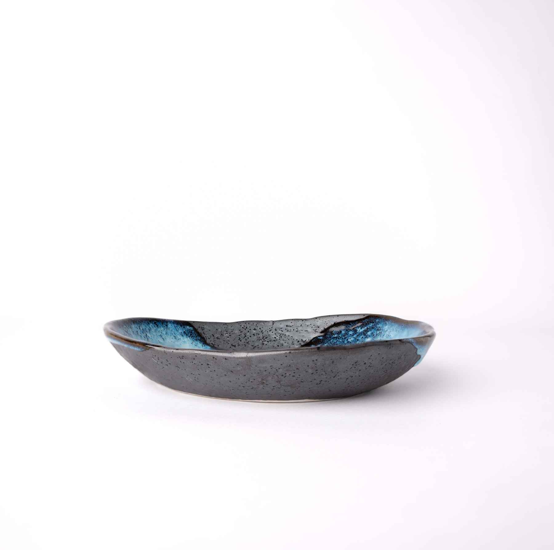 Premium Organic Shallow Bowl – Storm Glaze Sapphire Blue 18.5 x 15cm