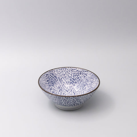 Premium Udon Bowl – Light Brown Chrysanthemum Design 17.5cm