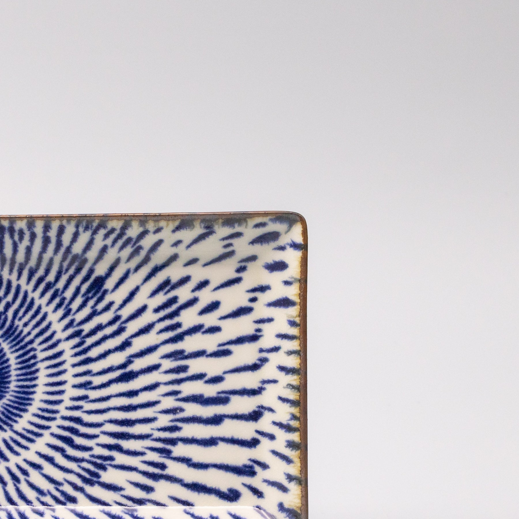 Premium Sushi Plate – Speckled Swirl Design 23 x 11cm