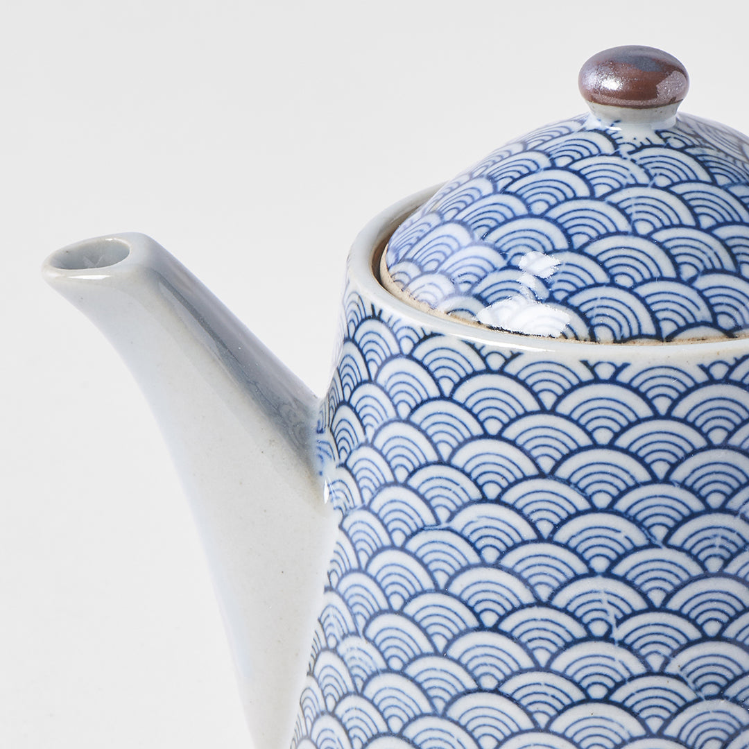Premium Ceramic Teapot – Blue Wave Design 400ml