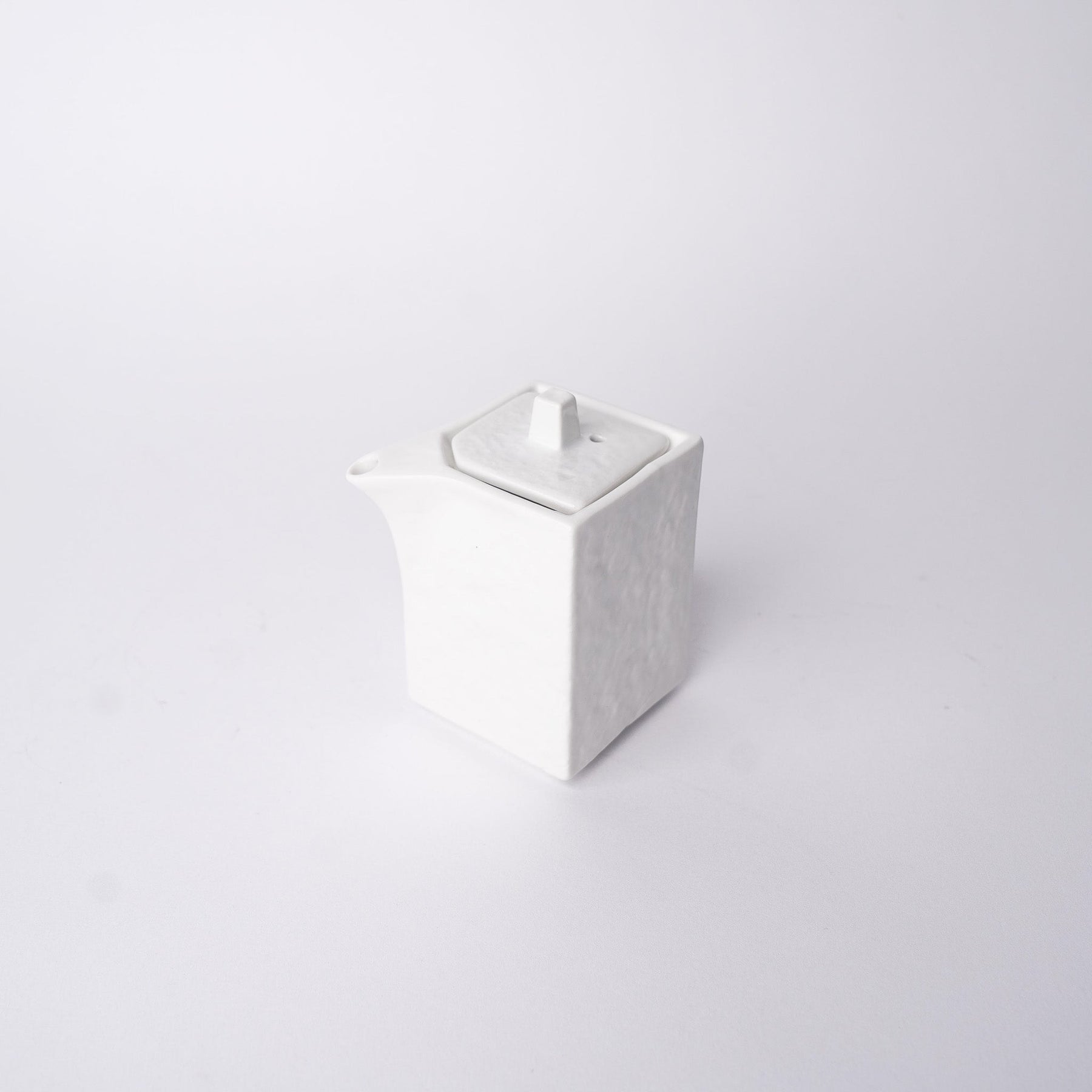 Premium 150ml Textured White Glaze Squared Ceramic Soy Pot Japanese Tableware