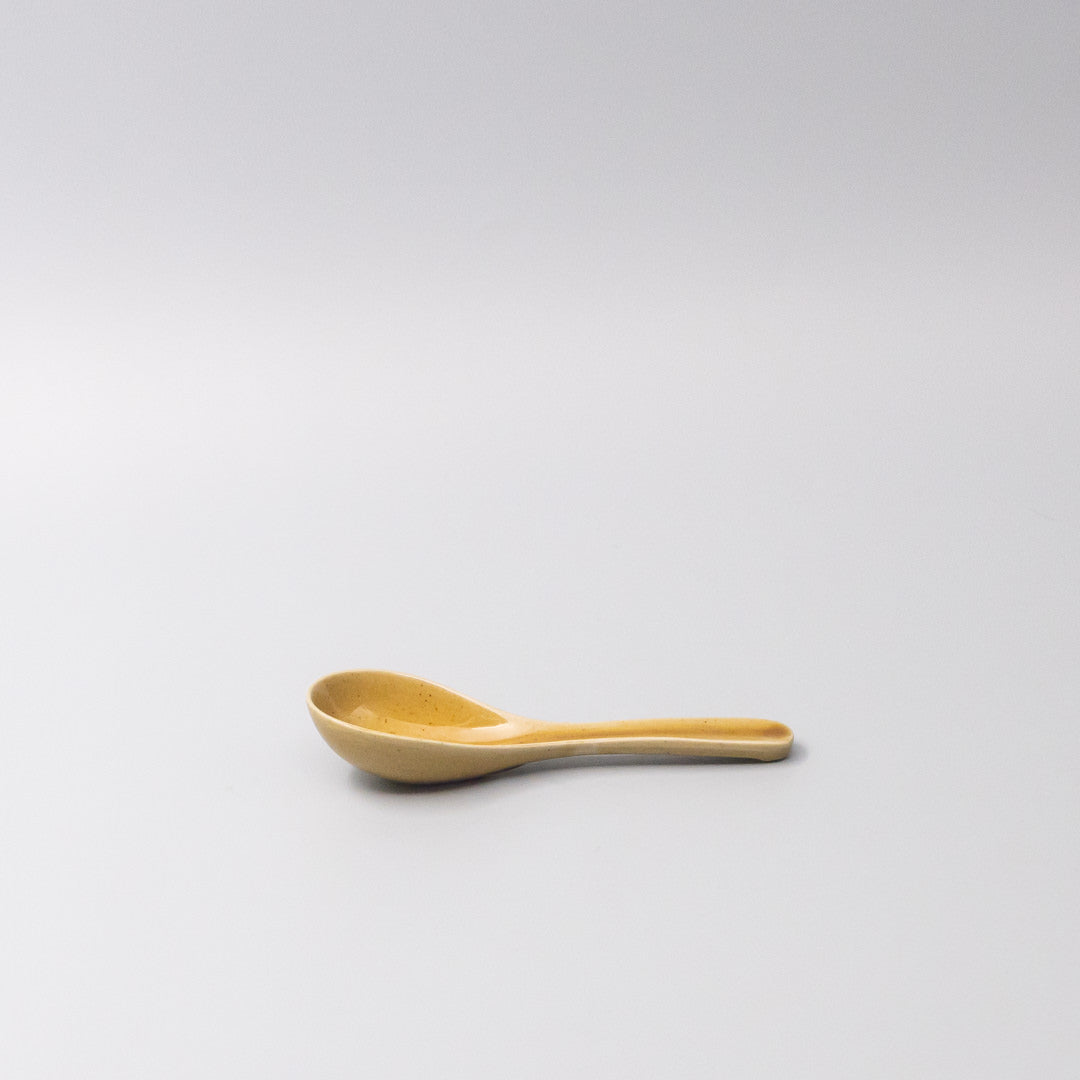 Premium Saffron Gloss Glaze Ceramic Spoon – 16 x 3.2cm