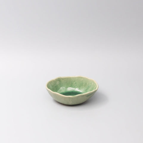 Premium Oval Bowl – Green Amane Emerald Glaze 13.5cm