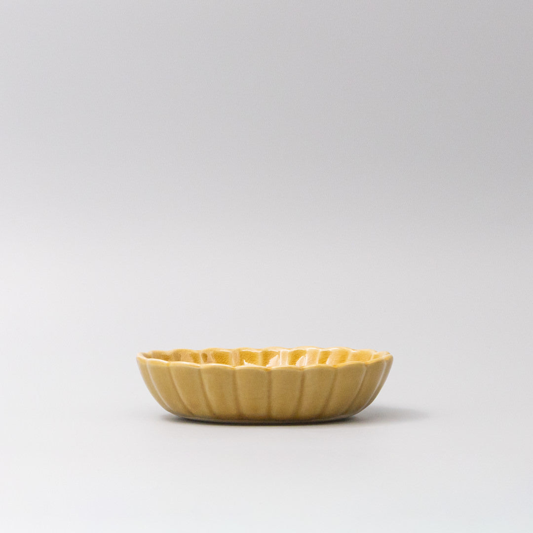Premium Ceramic Oval Bowl – Yellow Amane Amber Glaze 16cm