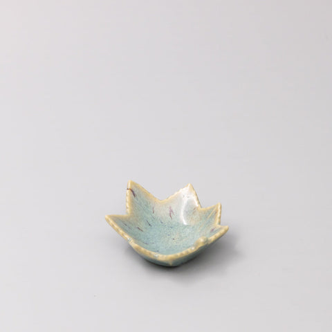 Premium Ceramic Maple Leaf Sauce Dish – Turquoise Mint Green 6cm, 6ml
