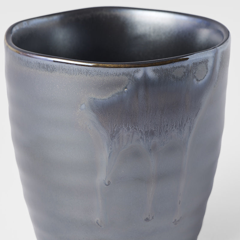 Premium Sushi Mug – Metallic Black Drip Glaze 325ml