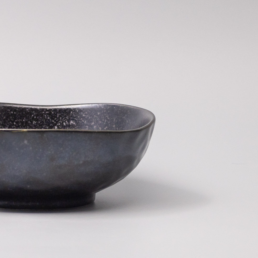 Premium Organic Shape Bowl – Kanso Matte Black Glaze 17cm