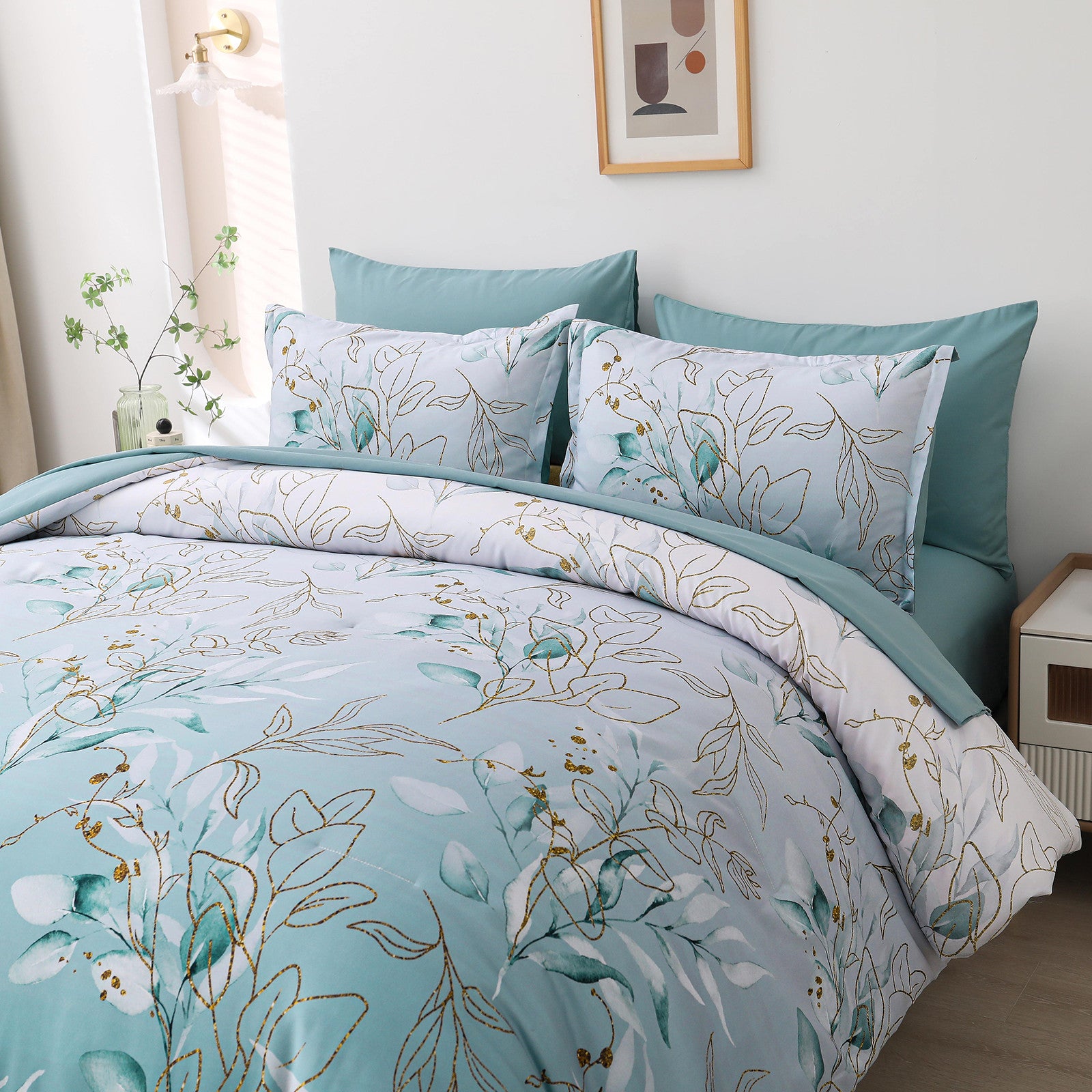Premium Soft Floral Leaf 3 Piece Microfiber Comforter Set - King